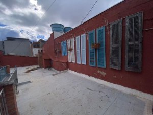 Casa comercial com 530m² no bairro Floresta em Porto Alegre para Alugar