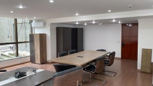 Sala Comercial com 58m² no bairro Bela Vista em Porto Alegre para Alugar