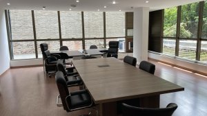 Sala Comercial com 58m² no bairro Bela Vista em Porto Alegre para Alugar