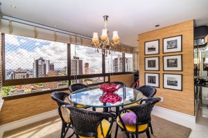 Apartamento com 129m², 3 dormitórios no bairro Boa Vista em Porto Alegre para Alugar