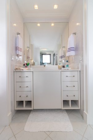 Apartamento com 129m², 3 dormitórios no bairro Boa Vista em Porto Alegre para Alugar