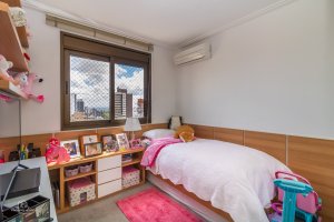 Apartamento com 129m², 3 dormitórios no bairro Boa Vista em Porto Alegre para Alugar