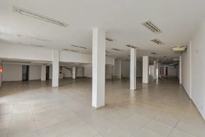 Loja com 746m² no bairro São João em Porto Alegre para Alugar