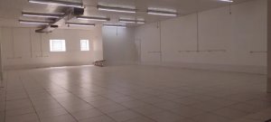 Prédio Comercial com 648m² no bairro Floresta em Porto Alegre para Alugar