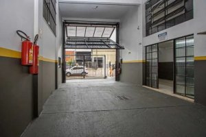 Depósito com 712m² no bairro São Geraldo em Porto Alegre para Alugar
