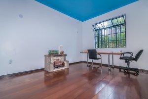 Casa com 424m², 4 dormitórios no bairro Bela Vista em Porto Alegre para Alugar