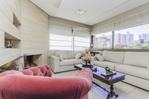 Apartamento com 300m², 3 dormitórios no bairro Auxiliadora em Porto Alegre para Alugar