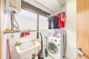 Apartamento com 110m², 3 dormitórios no bairro Petrópolis em Porto Alegre para Alugar