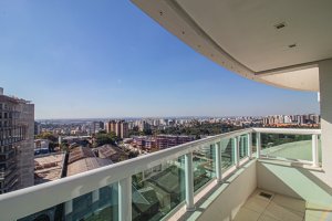 Apartamento com 74m², 2 dormitórios no bairro Três Figueiras em Porto Alegre para Alugar