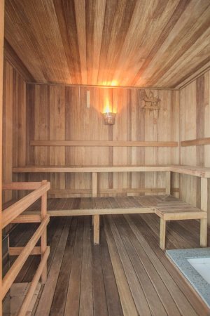 Apartamento com 74m², 2 dormitórios no bairro Três Figueiras em Porto Alegre para Alugar