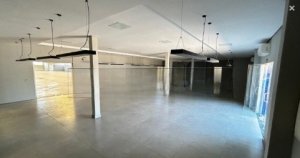 Pavilhão com 3.351m² no bairro Anchieta em Porto Alegre para Alugar