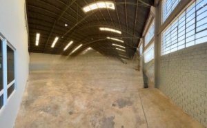 Pavilhão com 3.351m² no bairro Anchieta em Porto Alegre para Alugar