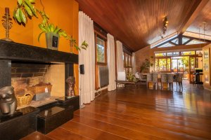 Apartamento com 518m², 4 dormitórios no bairro Auxiliadora em Porto Alegre para Alugar