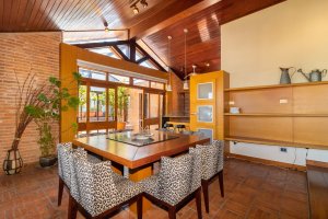 Apartamento com 518m², 4 dormitórios no bairro Auxiliadora em Porto Alegre para Alugar