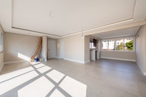 Apartamento com 164m², 3 dormitórios no bairro Passo da Areia em Porto Alegre para Alugar