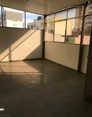 Depósito com 390m² no bairro Navegantes em Porto Alegre para Alugar