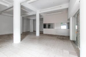 Loja com 100m² no bairro Floresta em Porto Alegre para Alugar