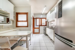 Cobertura com 251m², 3 dormitórios no bairro São João em Porto Alegre para Alugar