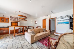 Cobertura com 251m², 3 dormitórios no bairro São João em Porto Alegre para Alugar