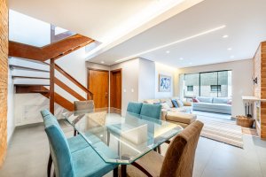 Cobertura com 251m², 3 dormitórios no bairro São João em Porto Alegre para Alugar