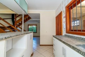 Casa em Condomínio com 165m², 3 dormitórios no bairro Ipanema em Porto Alegre para Alugar