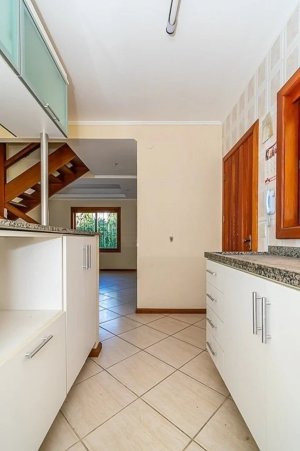 Casa em Condomínio com 165m², 3 dormitórios no bairro Ipanema em Porto Alegre para Alugar