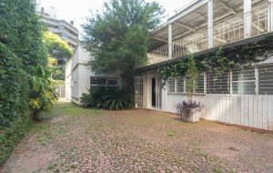 Casa comercial com 244m² no bairro Petrópolis em Porto Alegre para Alugar