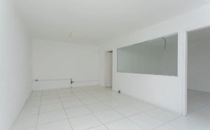 Casa comercial com 244m² no bairro Petrópolis em Porto Alegre para Alugar