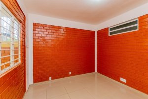 Casa com 360m², 7 dormitórios no bairro Anchieta em Porto Alegre para Alugar