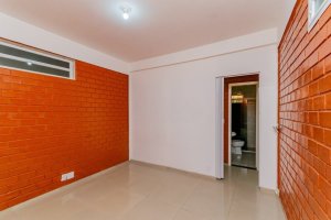 Casa com 360m², 7 dormitórios no bairro Anchieta em Porto Alegre para Alugar