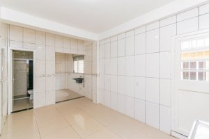 Casa com 360m², 7 dormitórios no bairro Anchieta em Porto Alegre para Alugar