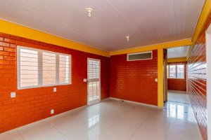 Casa com 360m², 7 dormitórios no bairro Anchieta em Porto Alegre para Alugar