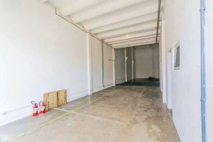 Depósito com 287m² no bairro Navegantes em Porto Alegre para Alugar