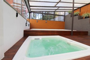 Apartamento com 57m², 1 dormitório no bairro Independência em Porto Alegre para Alugar