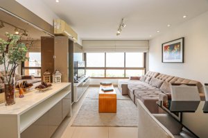 Apartamento com 79m², 2 dormitórios no bairro Petrópolis em Porto Alegre para Alugar