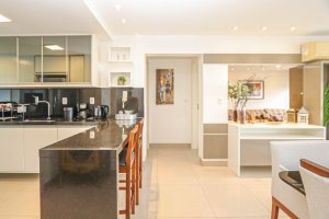 Apartamento com 79m², 2 dormitórios no bairro Petrópolis em Porto Alegre para Alugar