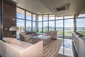 Apartamento com 74m², 2 dormitórios no bairro Petrópolis em Porto Alegre para Alugar