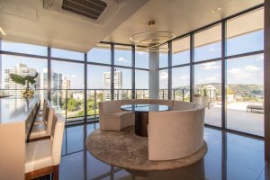 Apartamento com 74m², 2 dormitórios no bairro Petrópolis em Porto Alegre para Alugar