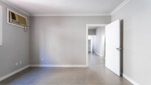 Casa com 287m², 3 dormitórios no bairro Menino Deus em Porto Alegre para Alugar