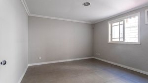 Casa com 287m², 3 dormitórios no bairro Menino Deus em Porto Alegre para Alugar