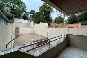 Apartamento com 75m², 1 dormitório no bairro Medianeira em Porto Alegre para Alugar