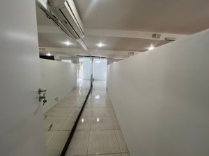 Casa comercial com 280m² no bairro Tristeza em Porto Alegre para Alugar