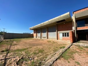 Depósito com 3.600m² no bairro Humaitá em Porto Alegre para Alugar