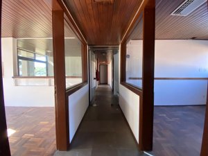 Depósito com 3.600m² no bairro Humaitá em Porto Alegre para Alugar