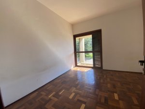 Depósito com 3.600m² no bairro Humaitá em Porto Alegre para Alugar