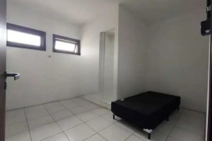 Depósito com 3.600m² no bairro Humaitá em Porto Alegre para Alugar