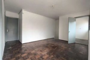 Depósito com 3.600m² no bairro Humaitá em Porto Alegre para Alugar