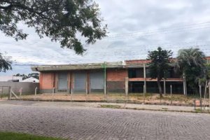 Depósito com 3.600m² no bairro Humaitá em Porto Alegre para Alugar