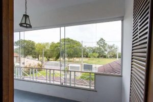 Casa com 250m², 4 dormitórios no bairro Serraria em Porto Alegre para Alugar