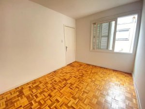 Casa com 270m², 4 dormitórios no bairro Rio Branco em Porto Alegre para Alugar